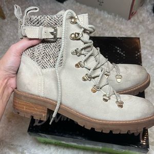 Sam Edelman ✨ Tenlee Bistro Suede Boot size 8.5 Women’s